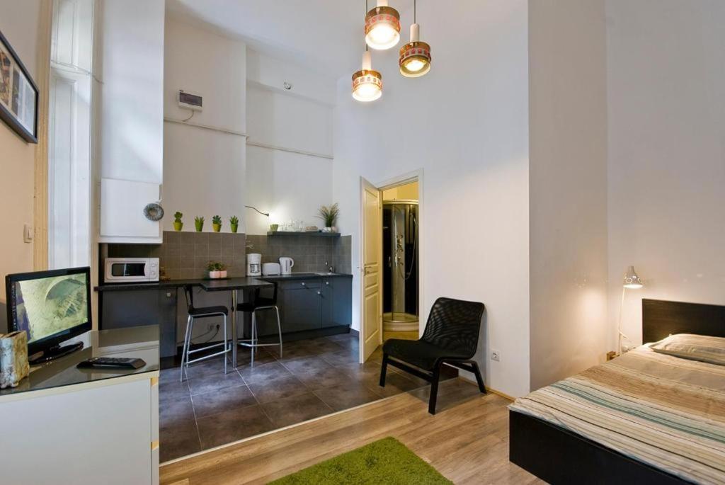 Balcony Apartment Budapest Luaran gambar
