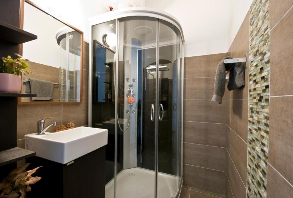 Balcony Apartment Budapest Luaran gambar
